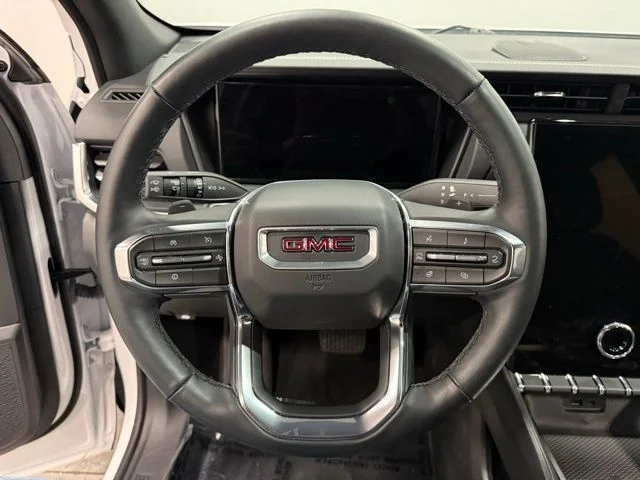 Used 2026 White GMC Elevation image 22