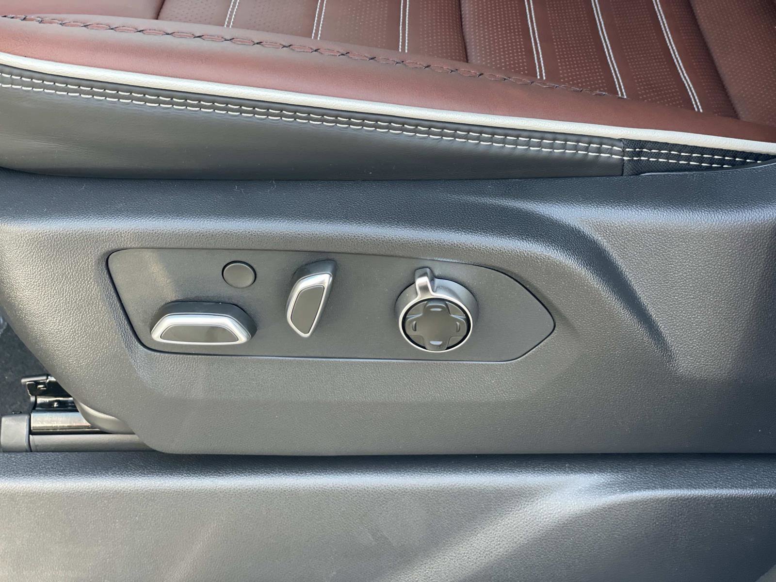 2026 GMC Sierra 2500HD Denali Ultimate - Photo 21