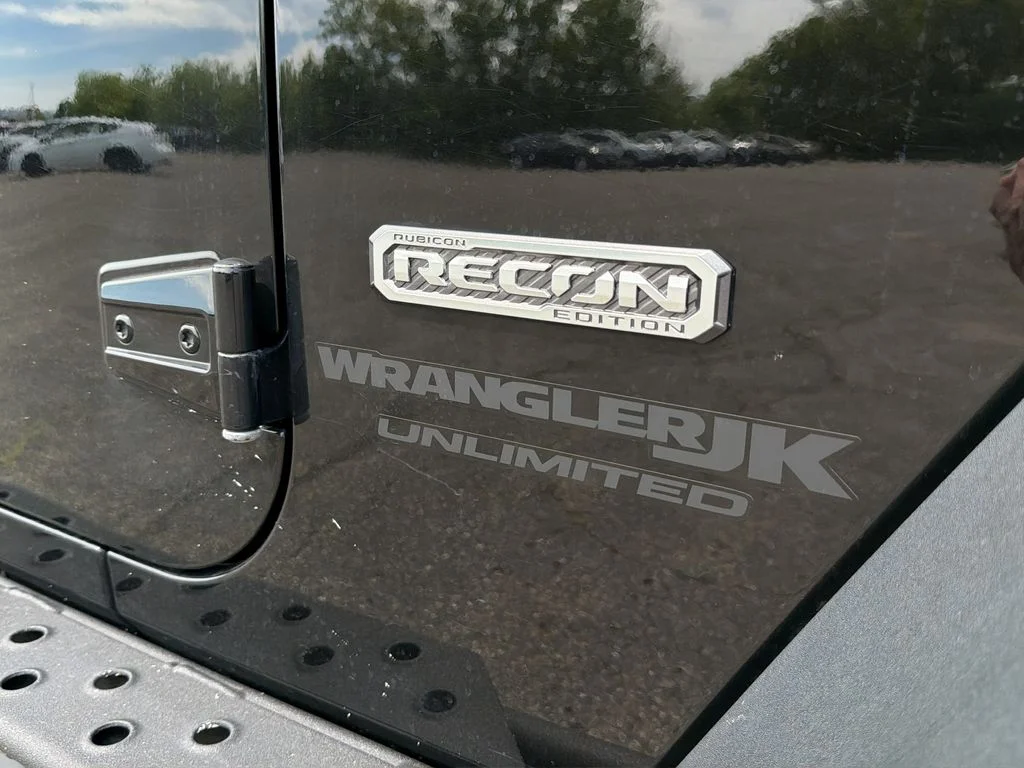 Used 2018 Black Jeep Unlimited Rubicon image 18