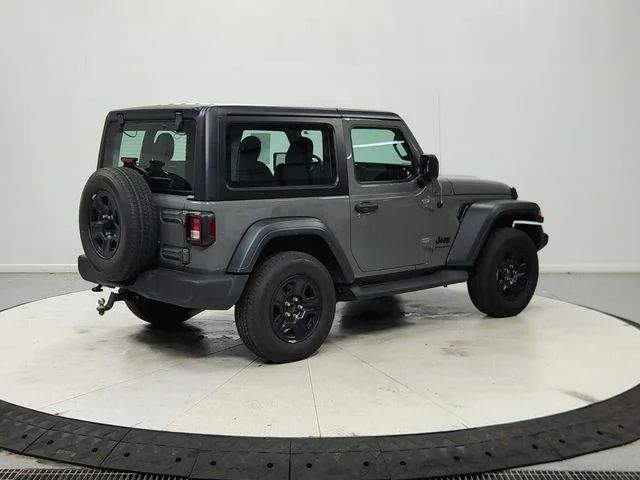 Used 2023 Gray Jeep Sport image 8