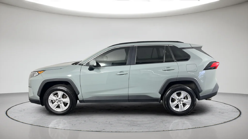 Used 2020 Green Toyota XLE image 13
