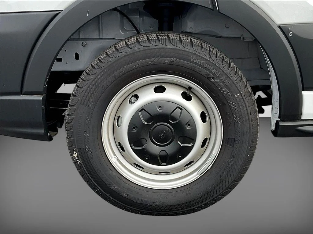 New 2025 Oxford White Ford Cargo Van image 8