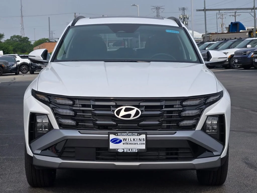 New 2026 White Pearl Hyundai SEL Premium image 3
