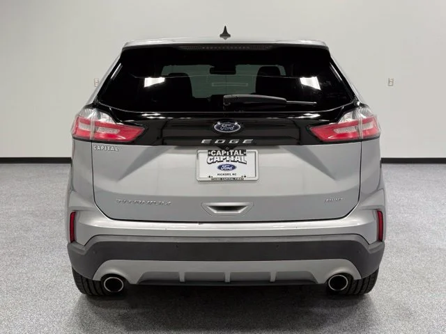 Used 2022 Silver Ford Titanium image 7