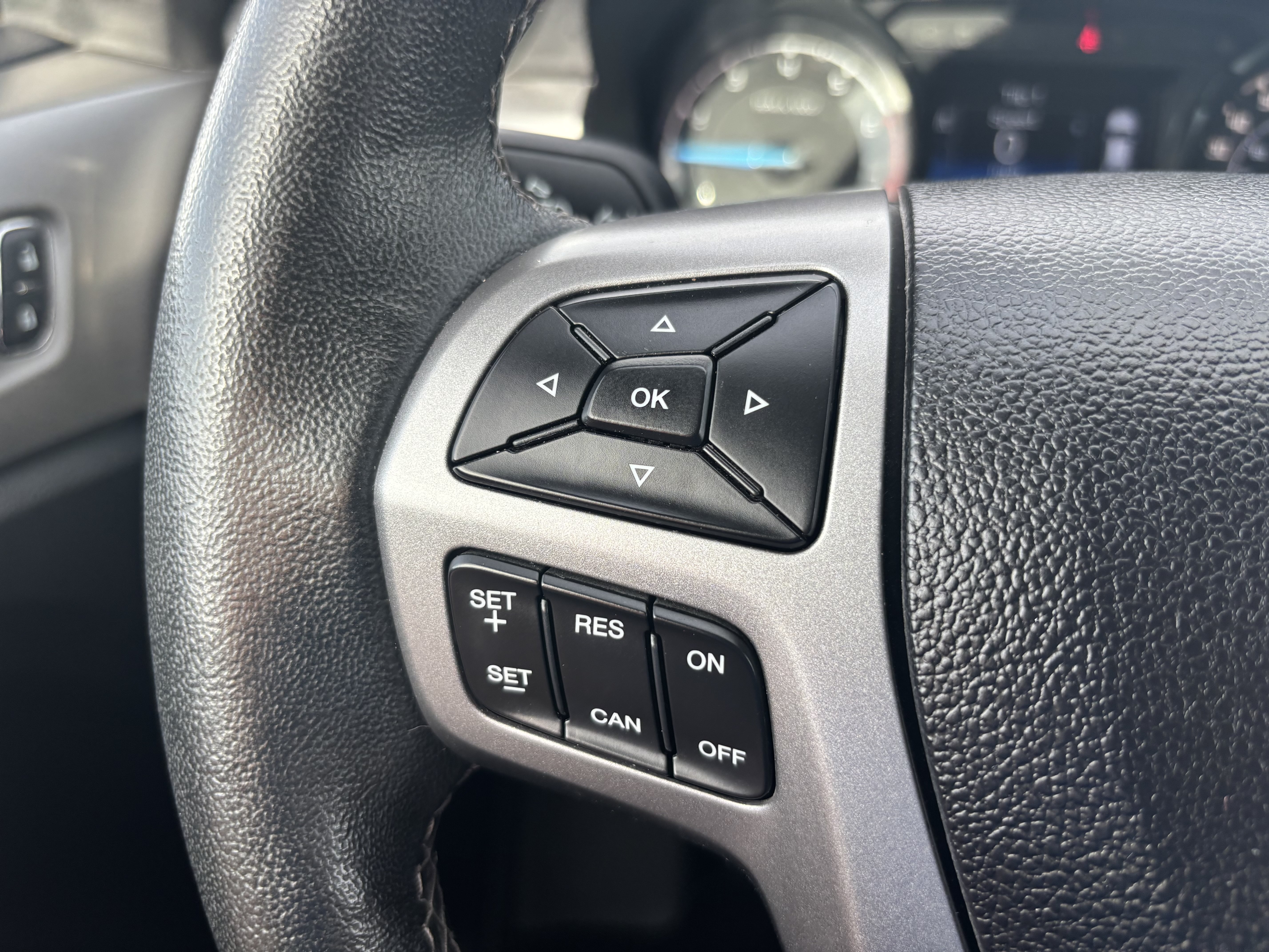 Used 2021 Oxford White Ford XLT image 18