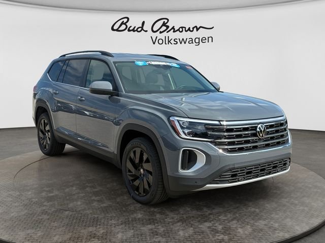 New 2026 Pure Gray Volkswagen SE w/Technology image 7
