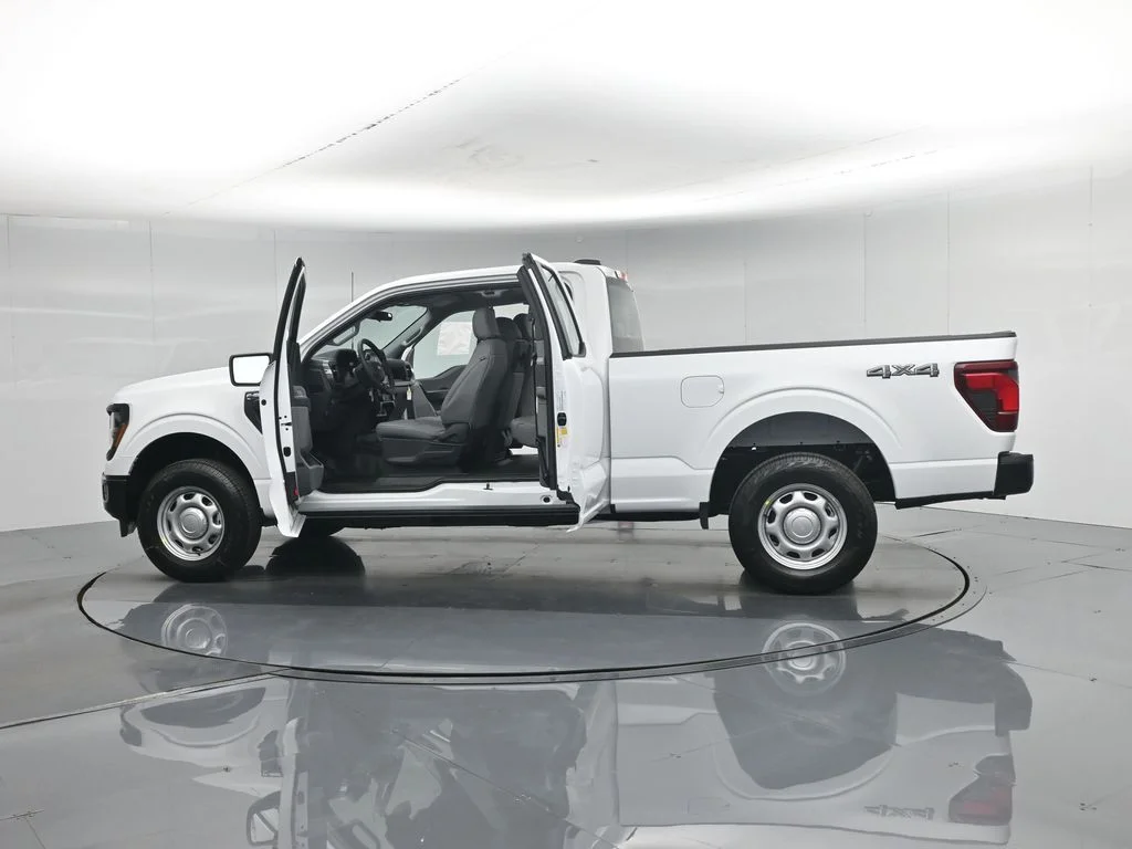 New 2026 White Ford XL image 31