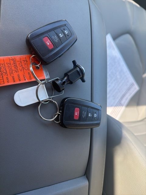 Used 2023 Silver Toyota XLE image 27