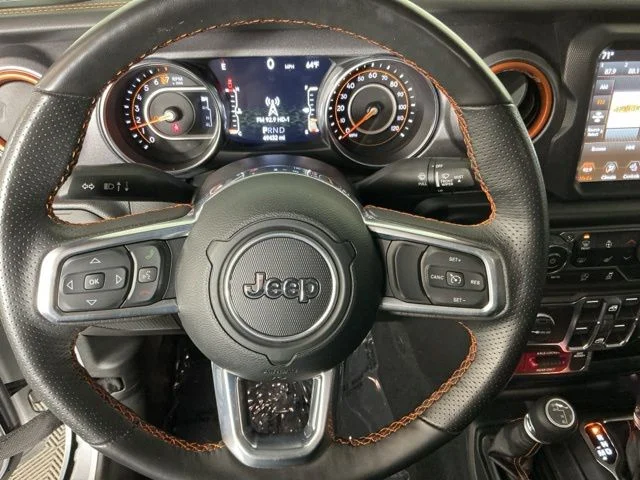 Used 2023 Silver Jeep Mojave image 16