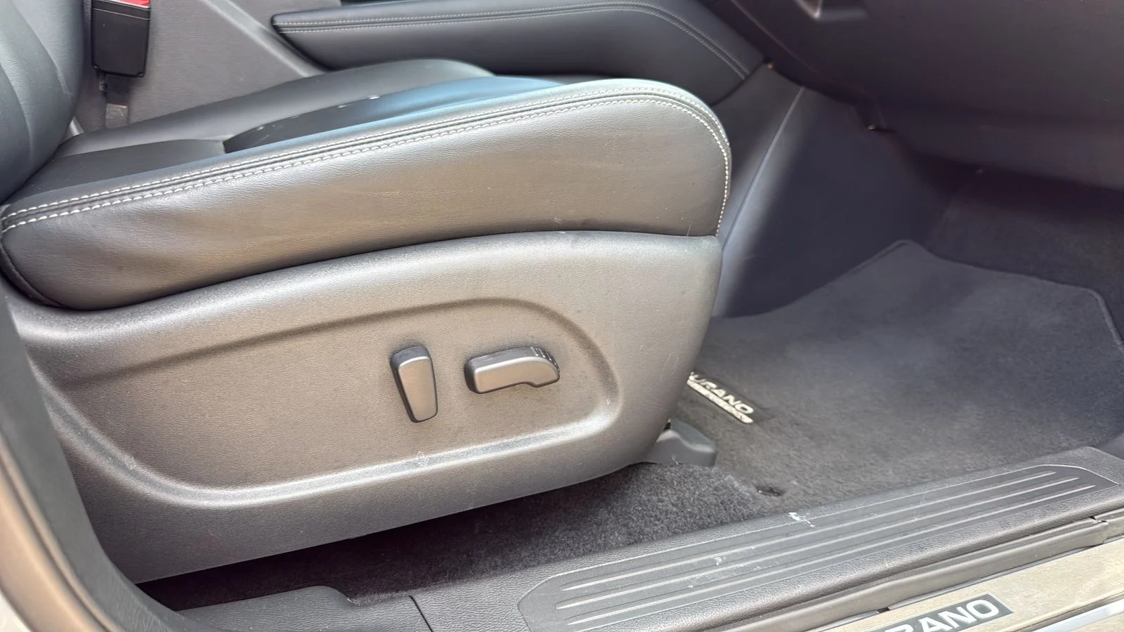 Used 2023 Gray Nissan SV image 24