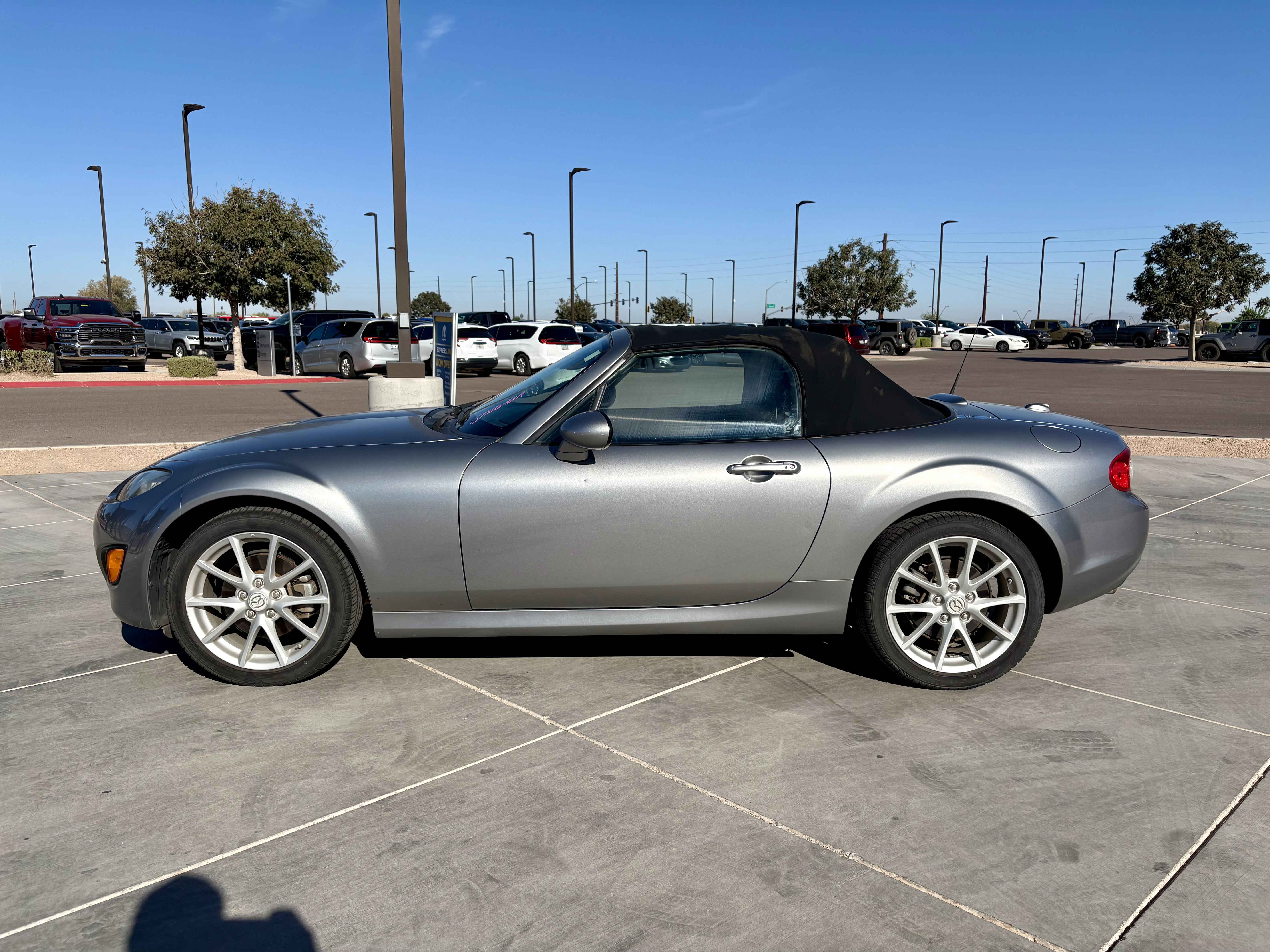 Used 2010 Mazda MX-5 Miata Grand Touring with VIN JM1NC2EFXA0212766 for sale in Queen Creek, AZ