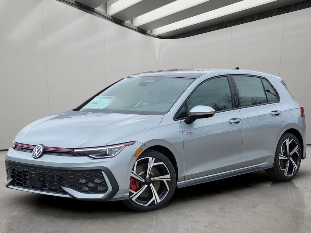2026 Volkswagen Golf GTI 2.0T SE 4-door DSG's photo