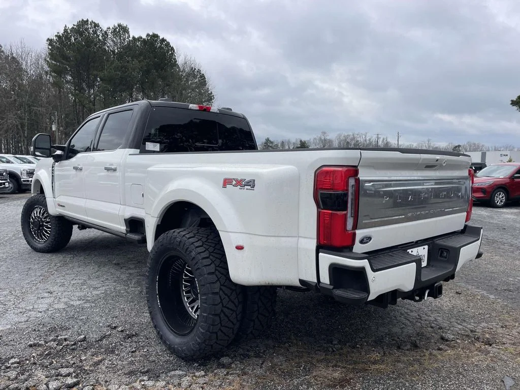 New 2026 White Ford Platinum image 25