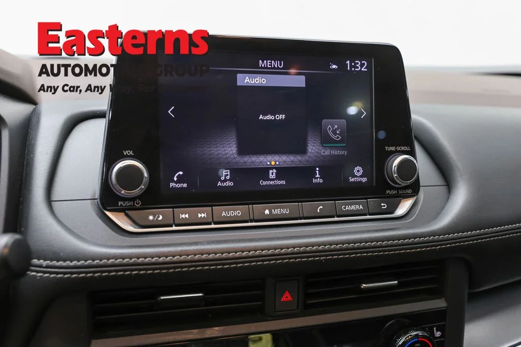 Used 2023 Black Nissan SV image 19