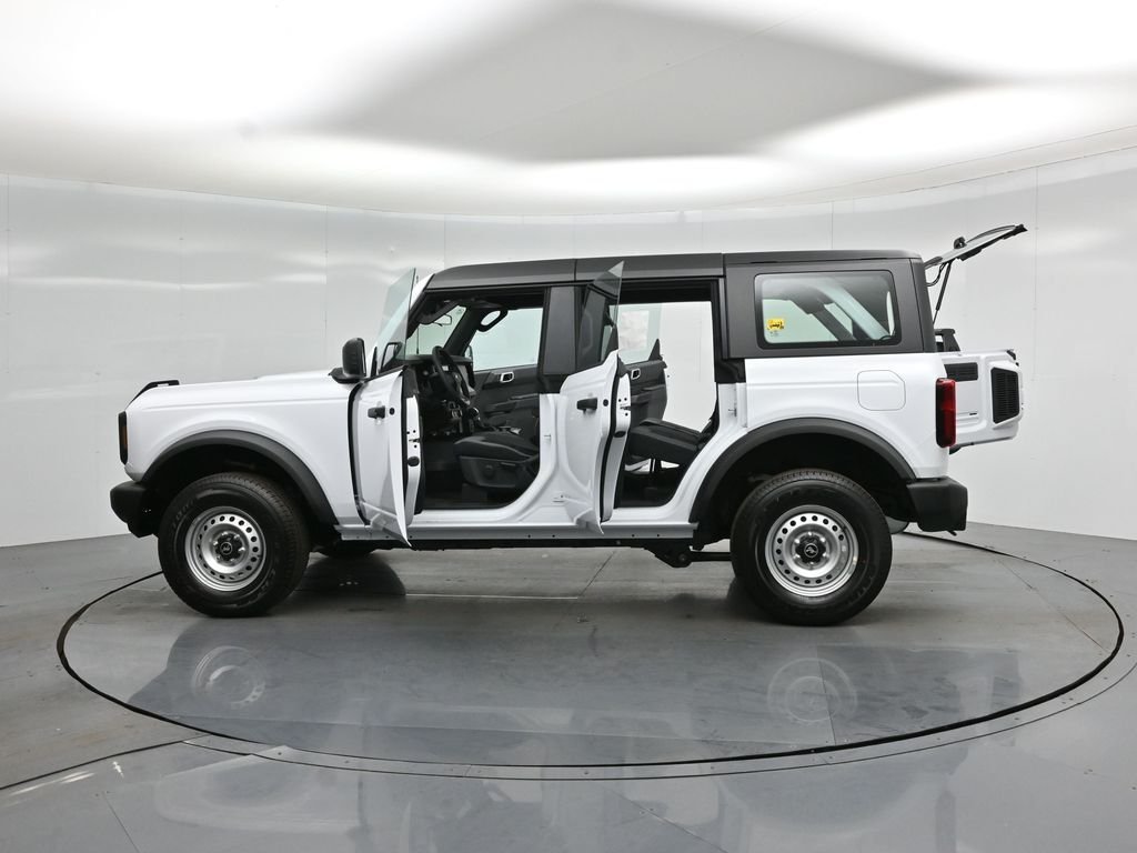 New 2026 Oxford White Ford Base image 33