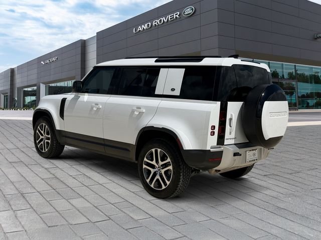 Certified Used 2024 Fuji White Land Rover S image 3