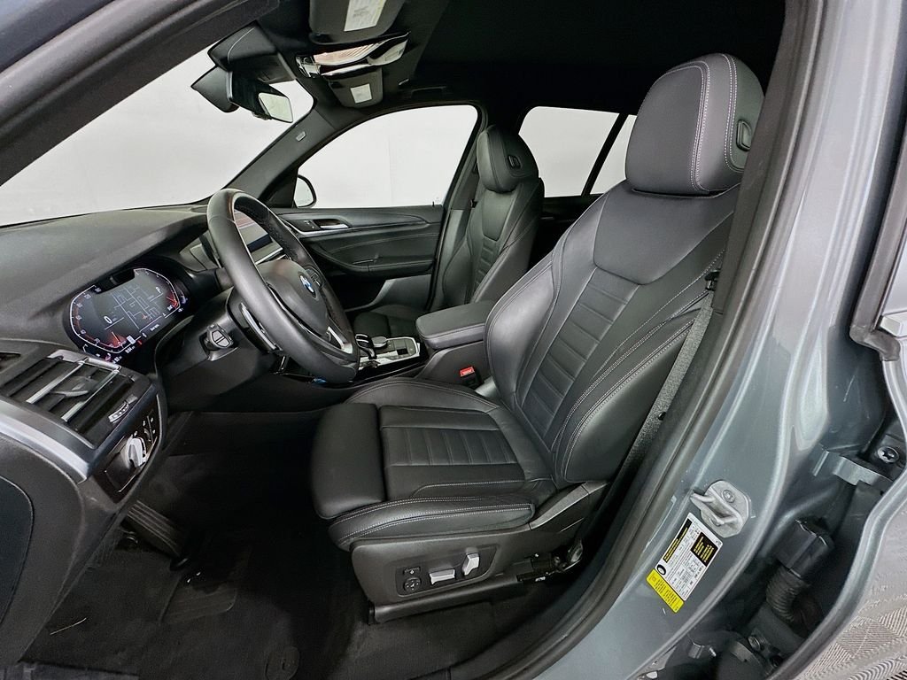 Used 2023 Skyscraper Grey Metallic BMW sDrive30i image 21