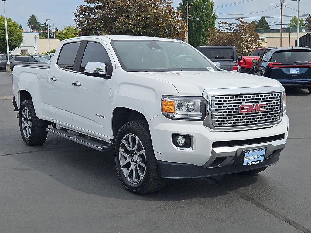 Used 2018 Summit White GMC Denali image 8