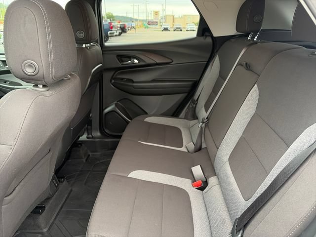 Used 2025 Summit White Chevrolet LT image 16