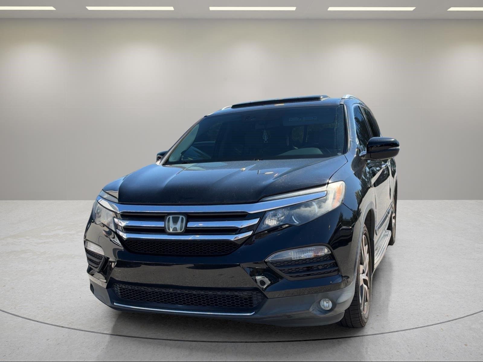 Used 2016 Crystal Black Pearl Honda Elite image 5
