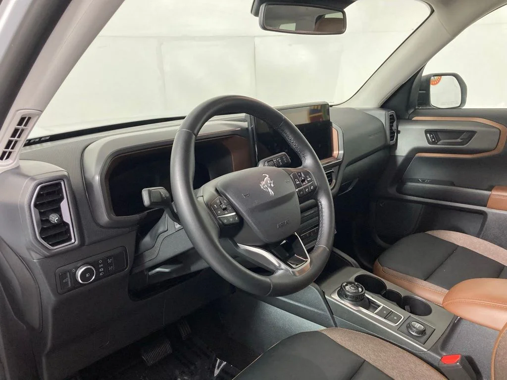 Used 2025 White Ford Outer Banks image 15