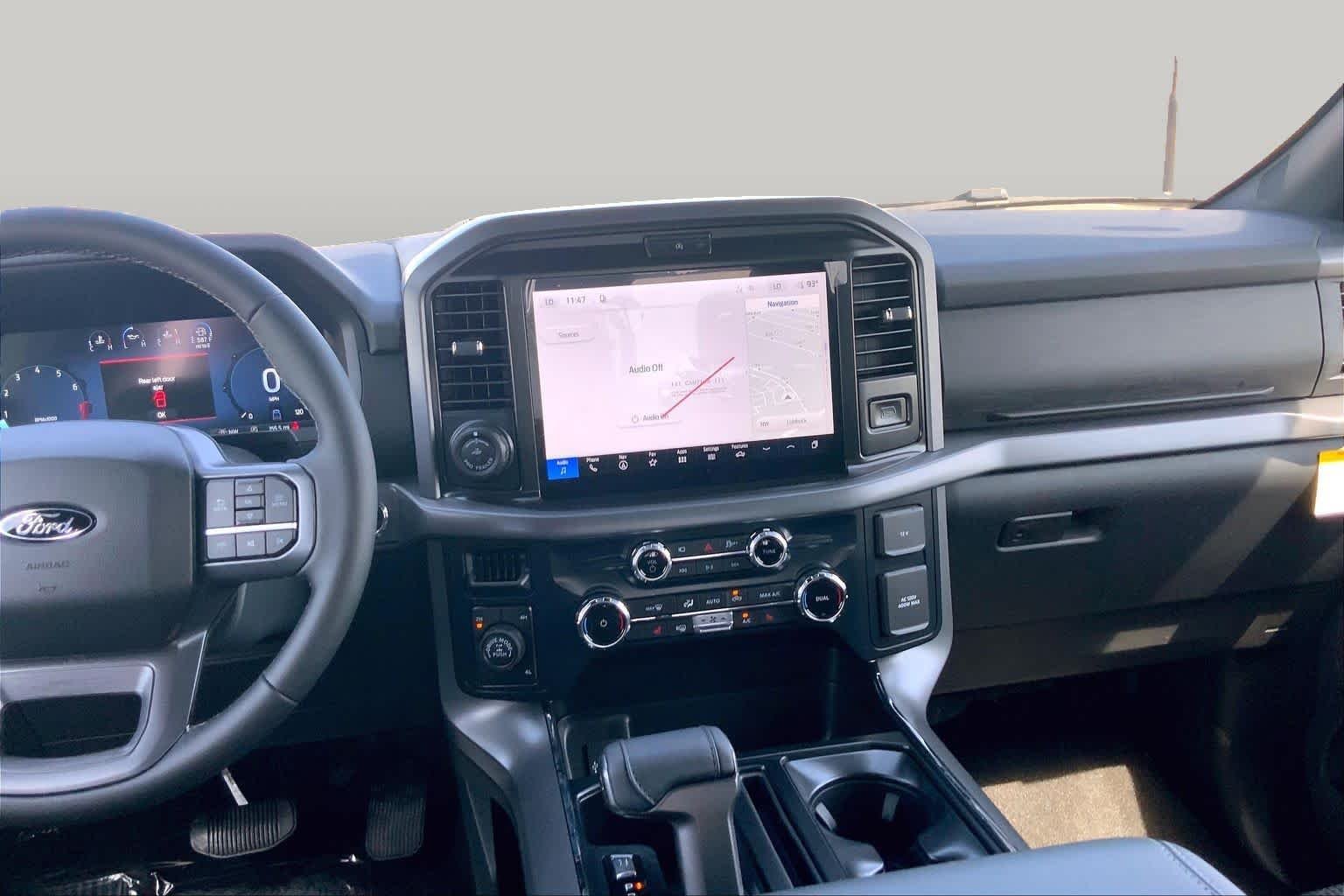 New 2026 Carbonized Gray Metallic Ford XLT image 6