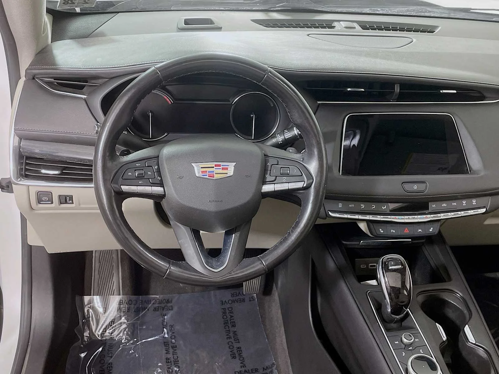Used 2023 Crystal White Tricoat Cadillac AWD Premium Luxury image 9