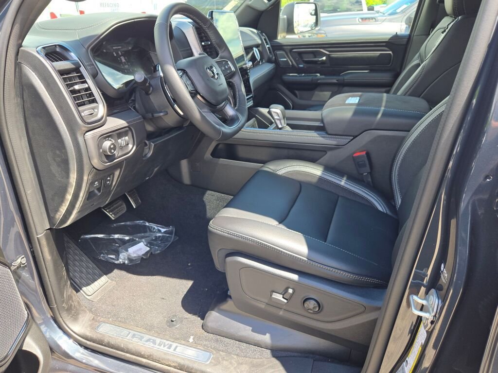 New 2026 Forged Blue Metallic Exterior Paint RAM RHO image 24
