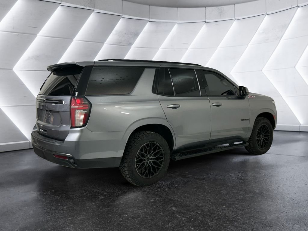 Used 2022 Gray Chevrolet Z71 image 4
