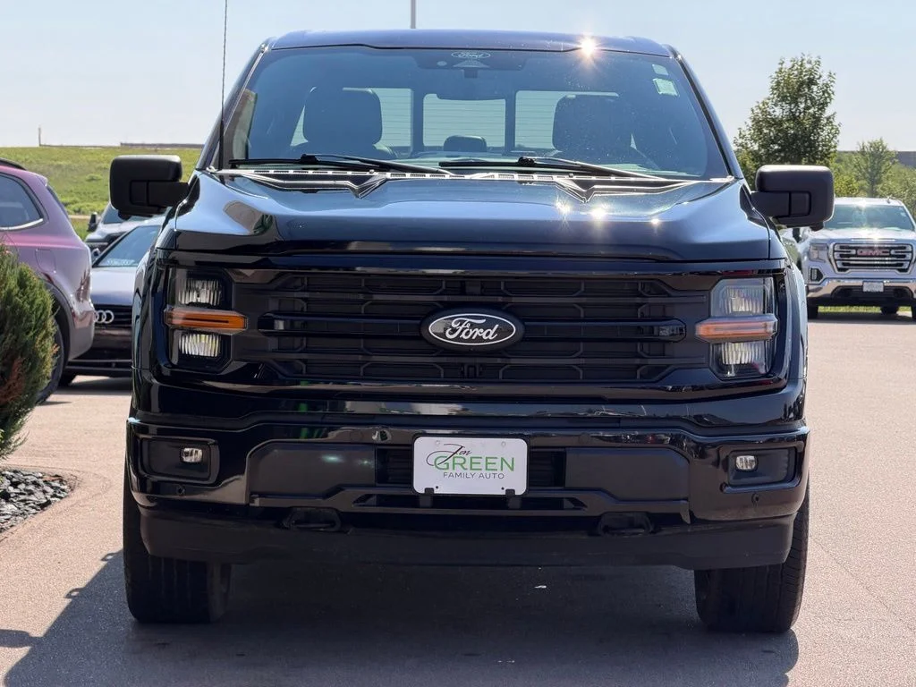 Used 2024 Black Ford XLT image 6