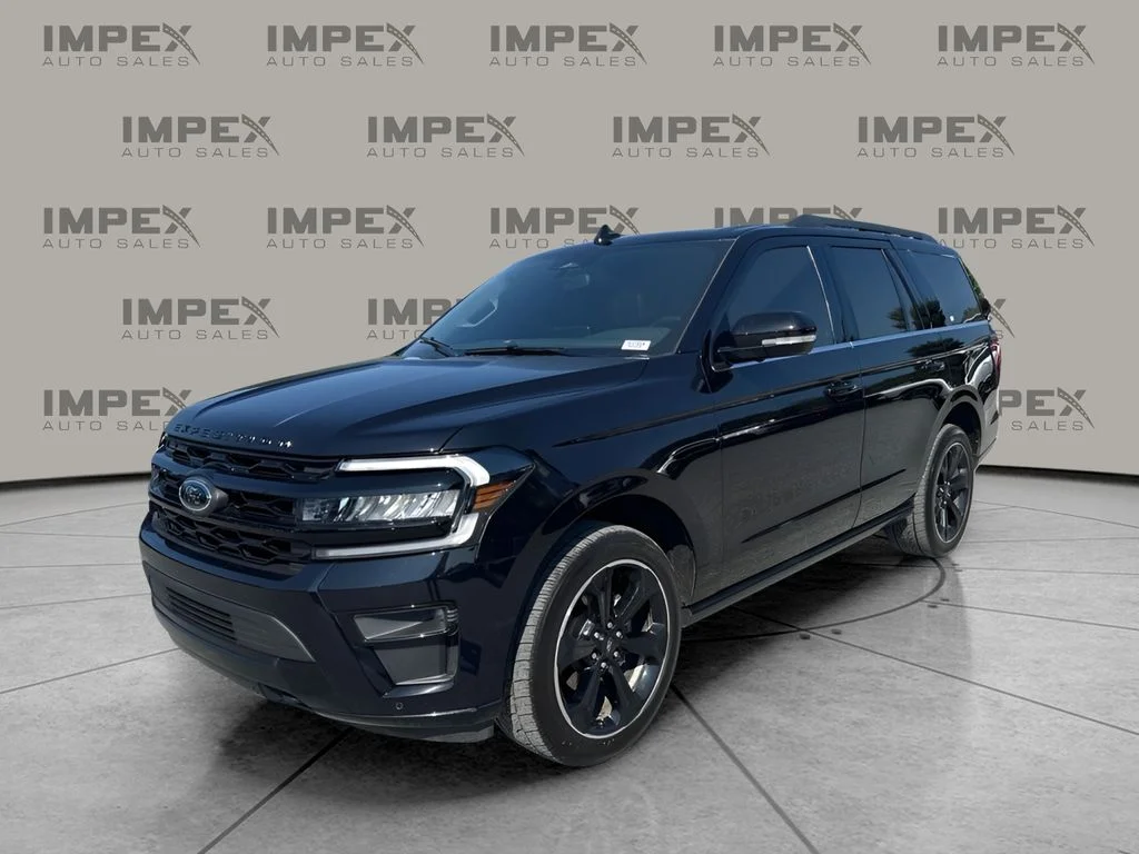 Used 2022 Black Ford Limited image 1