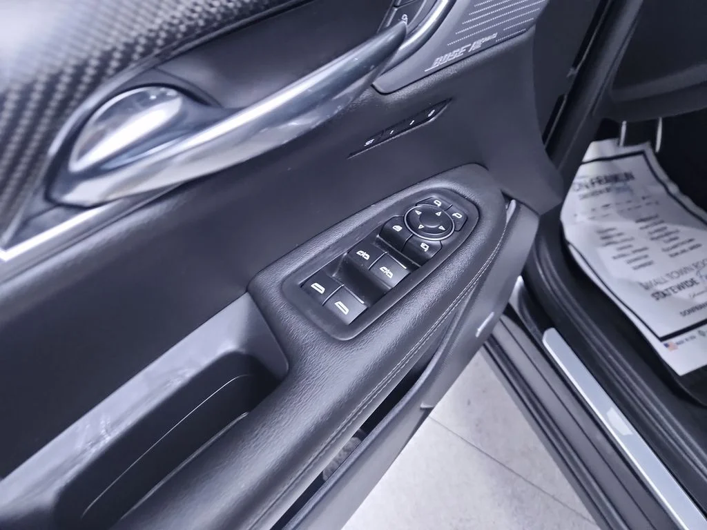 Used 2021 Black Cadillac Sport image 13