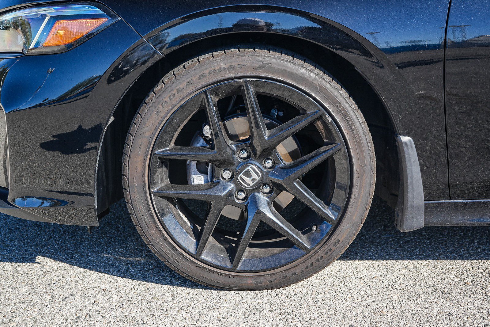 2025 Honda Civic Sport - Photo 11