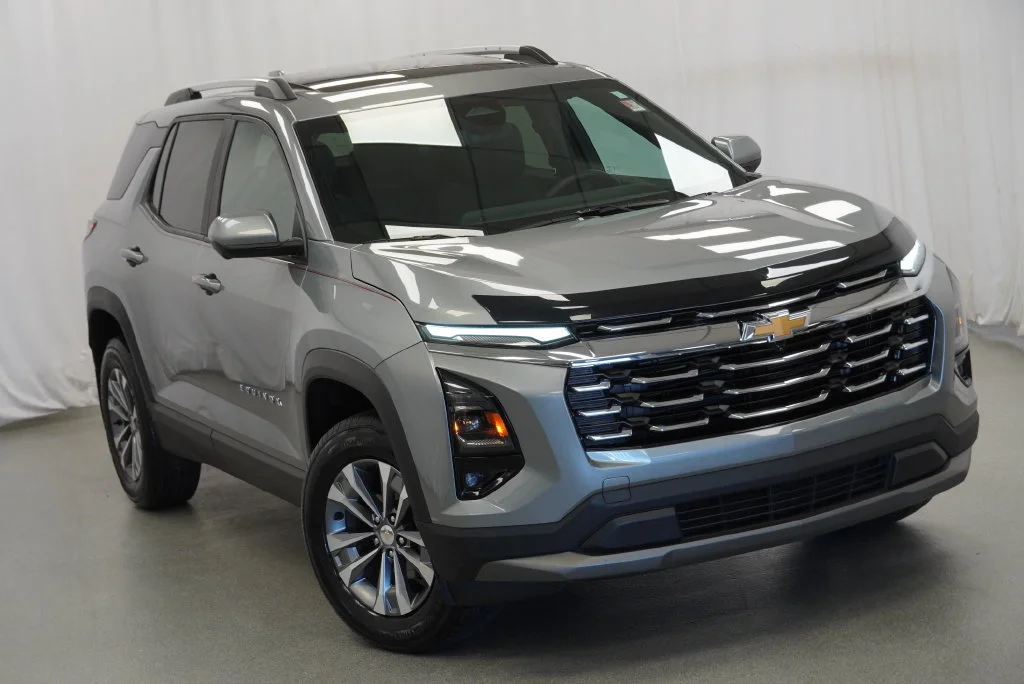 Used 2025 Sterling Gray Metallic Chevrolet LT image 12