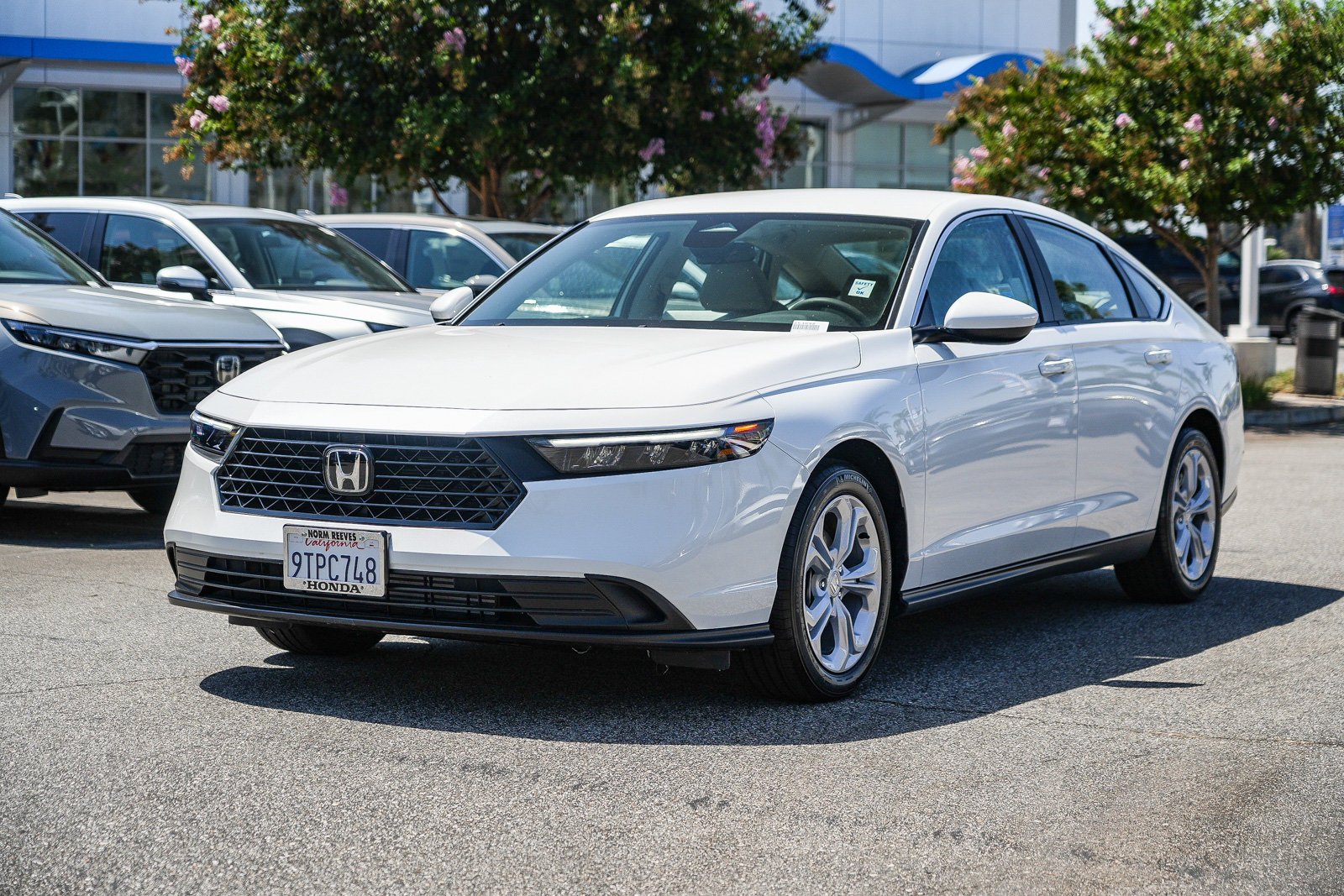 2025 Honda Accord LX - Photo 6