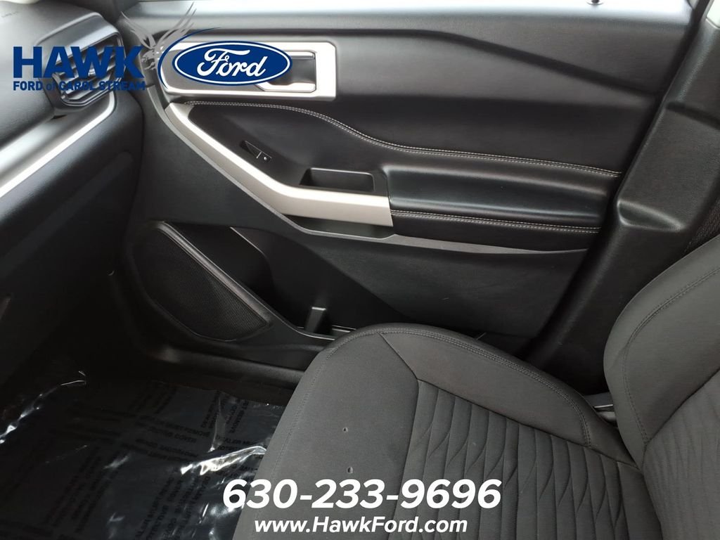 Used 2021 White Ford XLT image 22