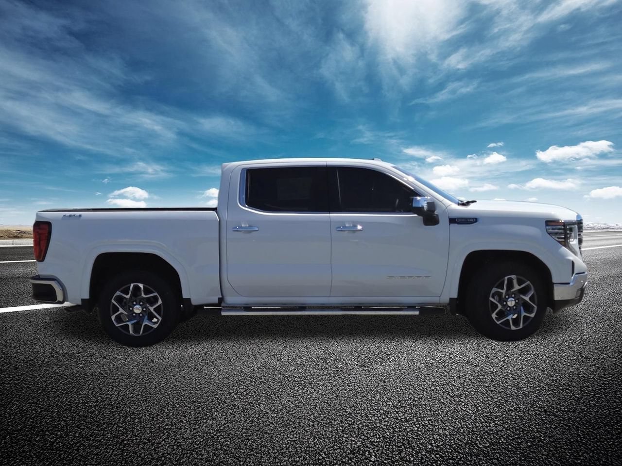 2026 GMC Sierra 1500 SLT - Photo 21