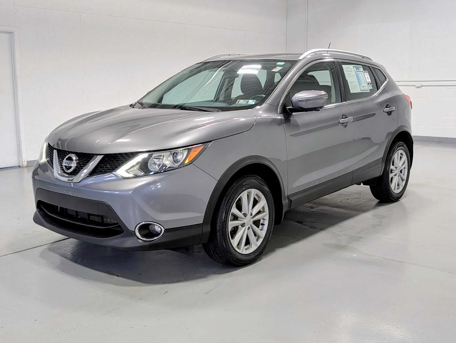 2017 Nissan Rogue Sport SV AWD's photo