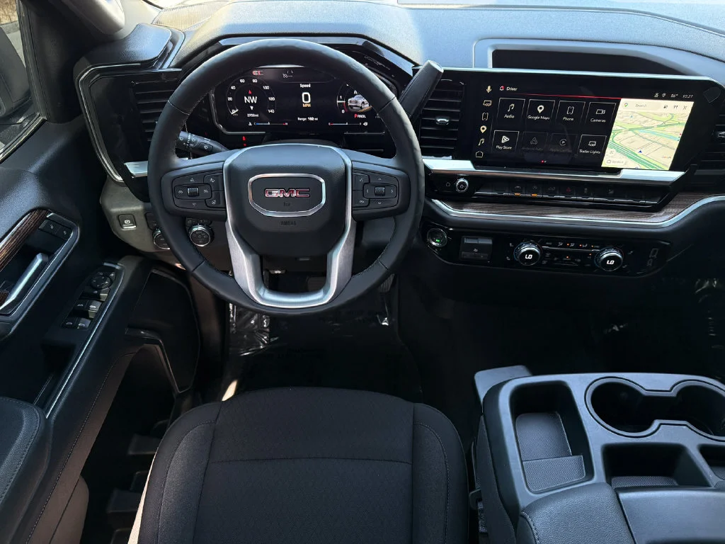 Used 2026 Summit White GMC Elevation image 21