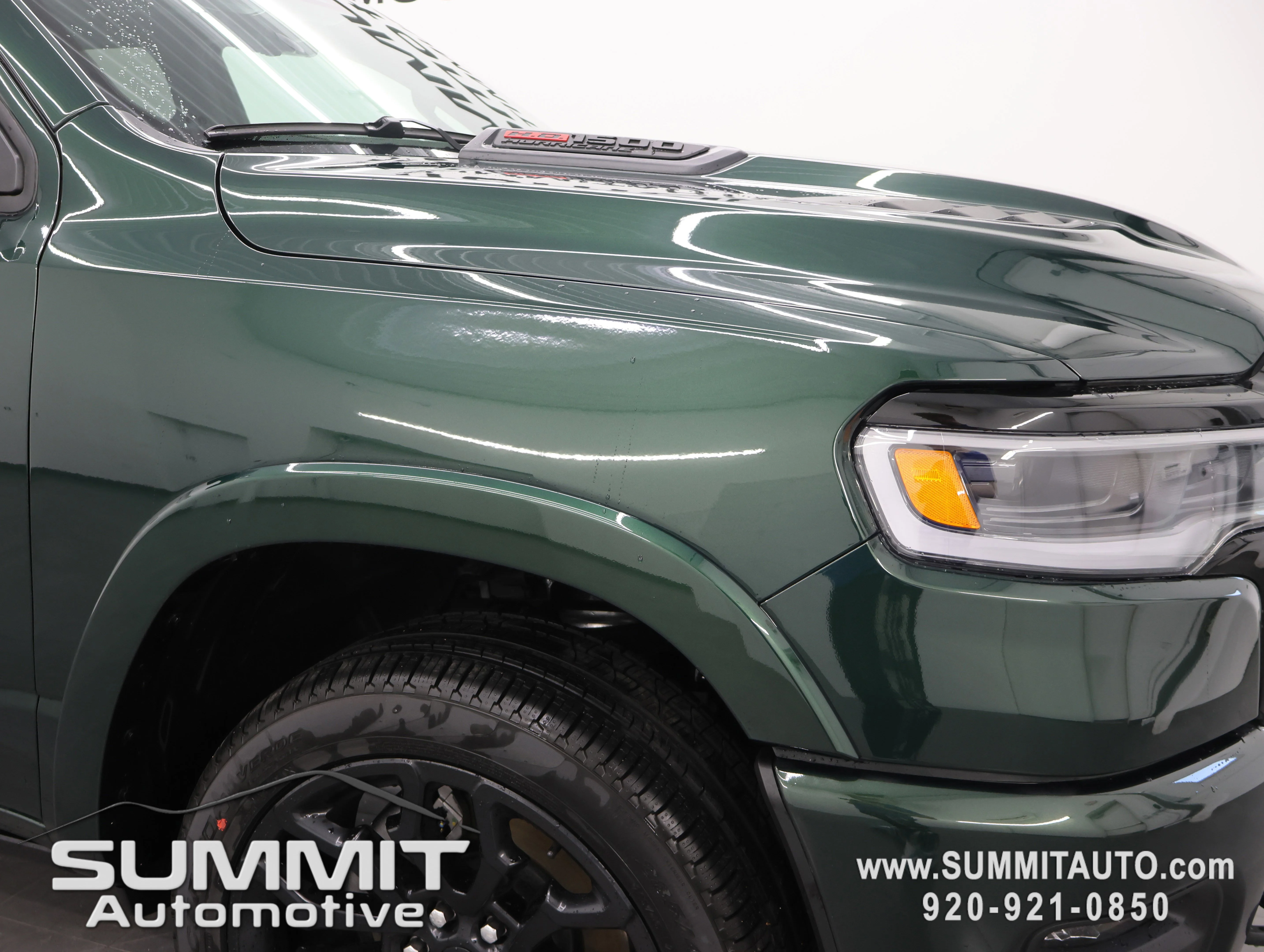 New 2026 Serrano-Green Metallic Exterior Paint RAM Limited image 27