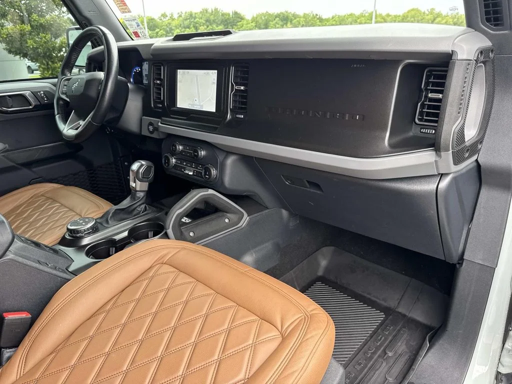 Used 2022 Cactus Green / Gray Ford Big Bend image 12