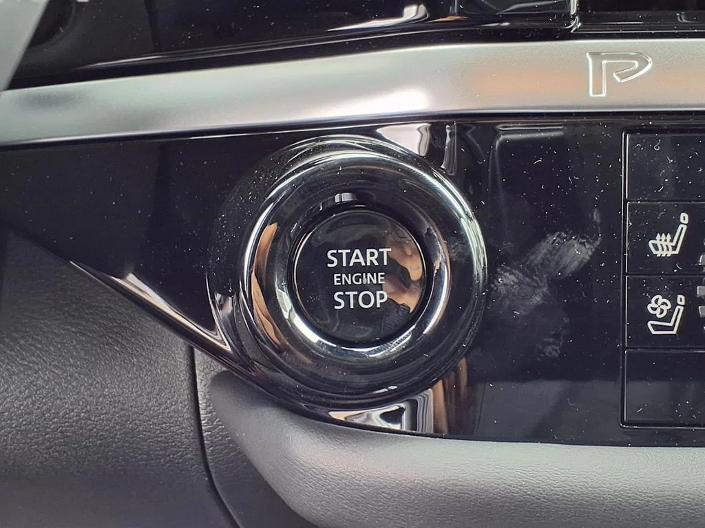 New 2026 Everest White Pearl TriCoat Nissan Platinum image 8