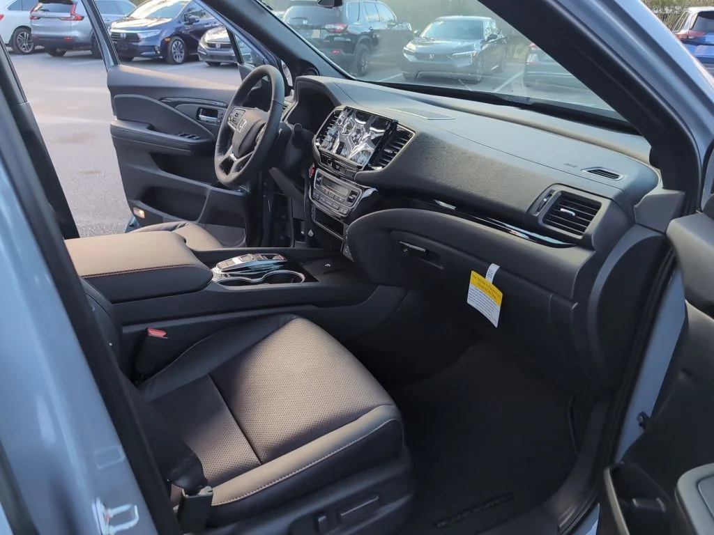2026 Honda Ridgeline Black Edition - Photo 14