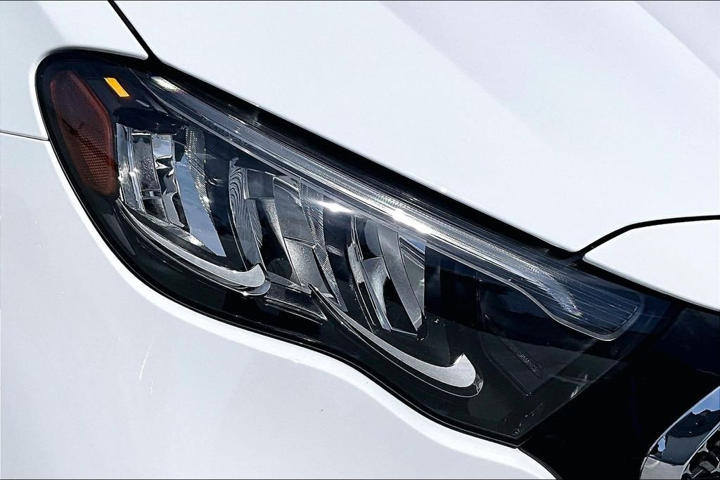2025 Mercedes-Benz E-Class E350 - Photo 30