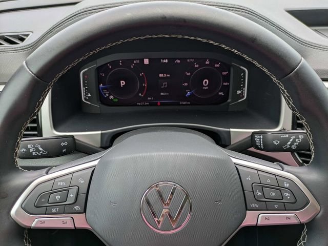 Used 2023 Blue Volkswagen SEL image 32