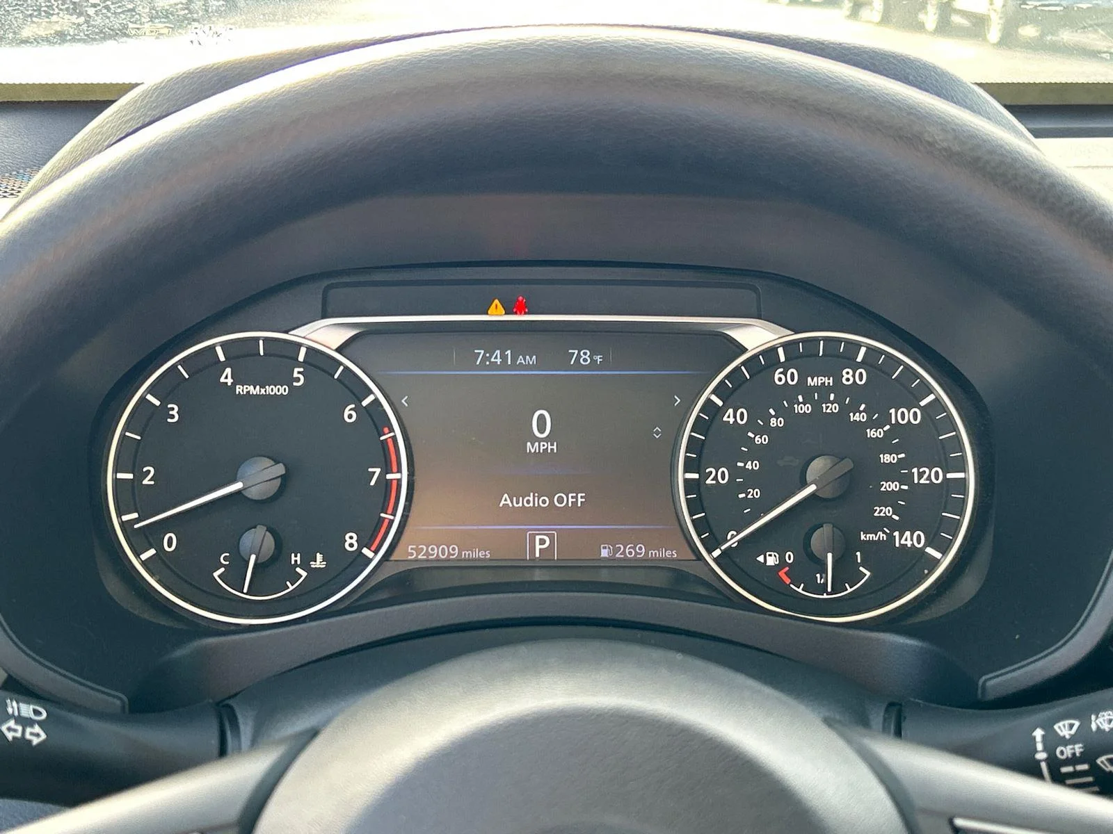 Used 2025 Glacier White Nissan SV image 27