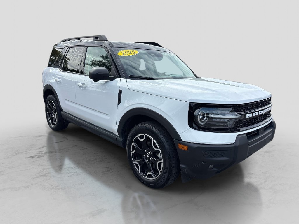 Used 2025 White Ford Outer Banks image 7