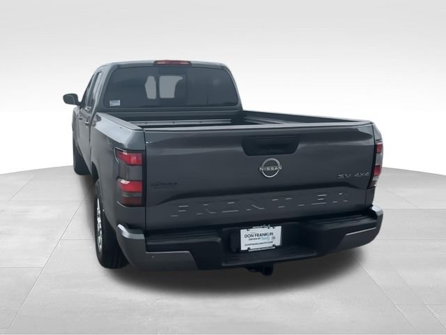 Used 2023 Gray Nissan SV image 8