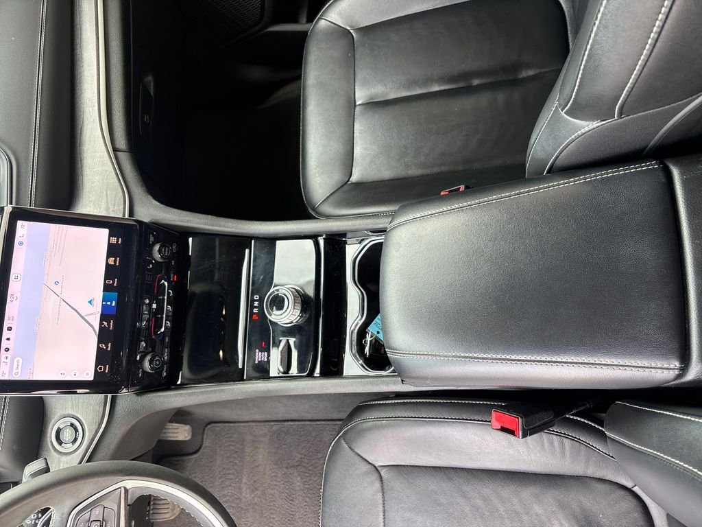 Used 2023 Red Jeep Limited image 29