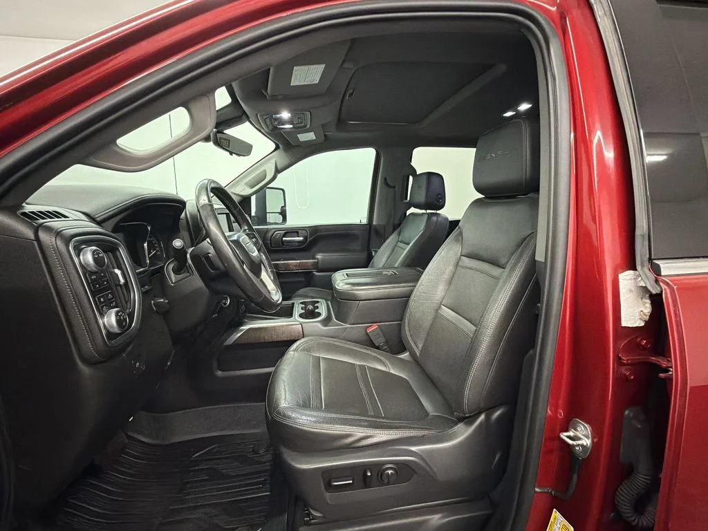 Used 2020 Red Quartz Tintcoat GMC Denali image 29